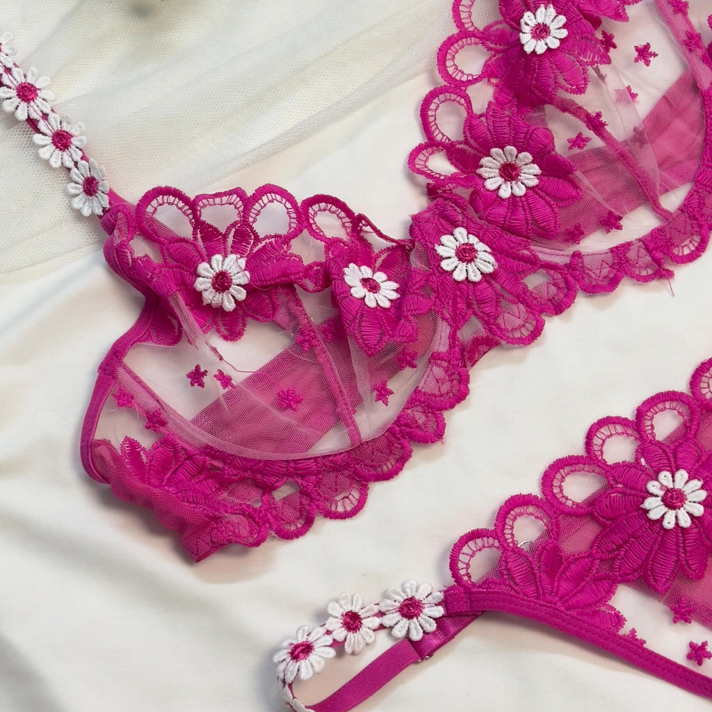 Pink Bloom Net Bra Set