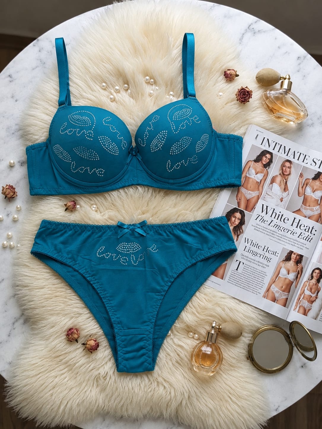 Love Rhinestone Push-Up Bra Set with Sparkling Lip Detail