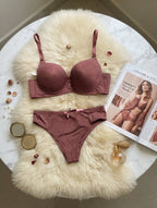 Love Rhinestone Push-Up Bra Set with Sparkling Lip Detail
